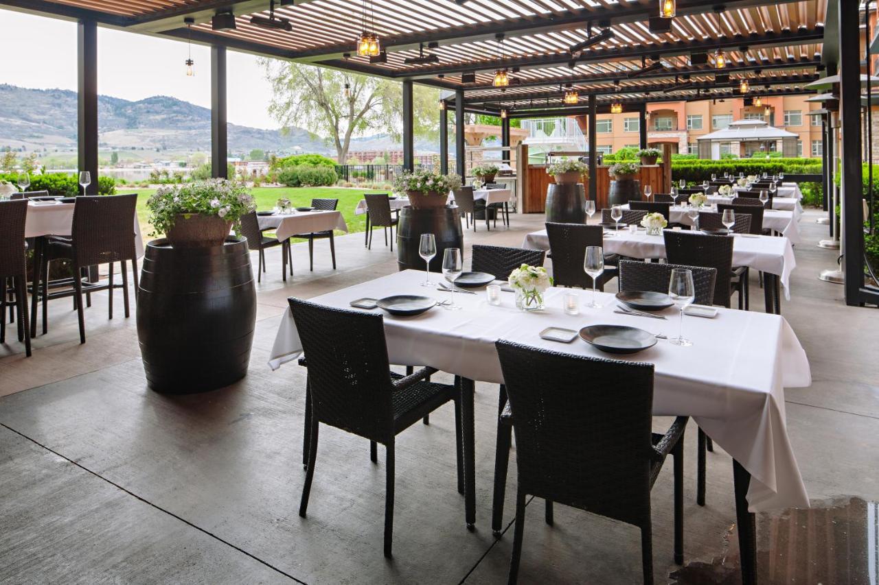 Watermark Beach Resort Osoyoos Esterno foto