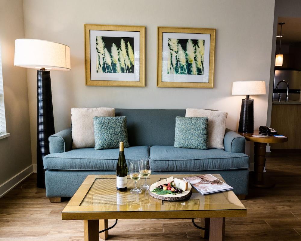 Watermark Beach Resort Osoyoos Esterno foto