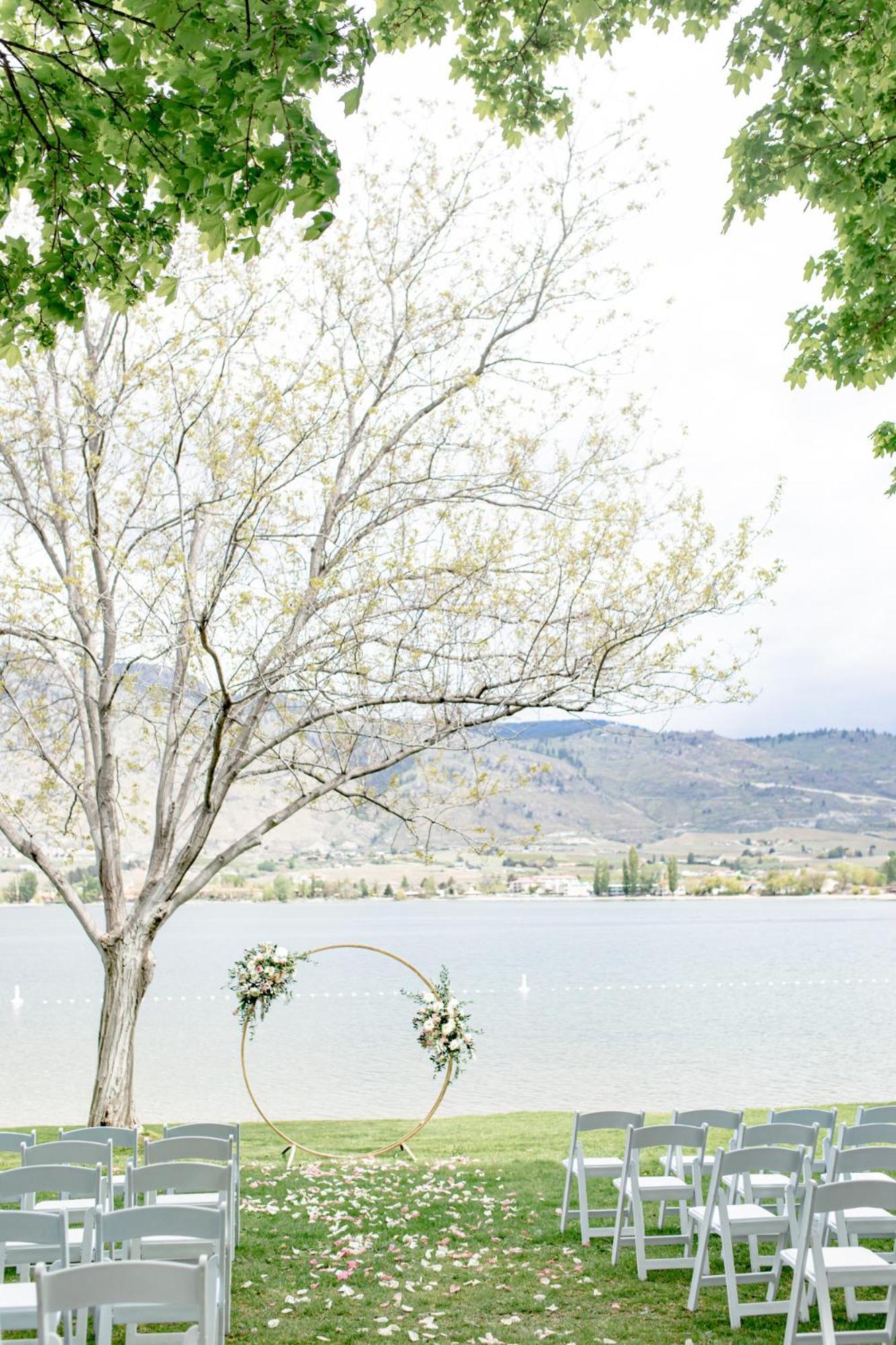 Watermark Beach Resort Osoyoos Esterno foto
